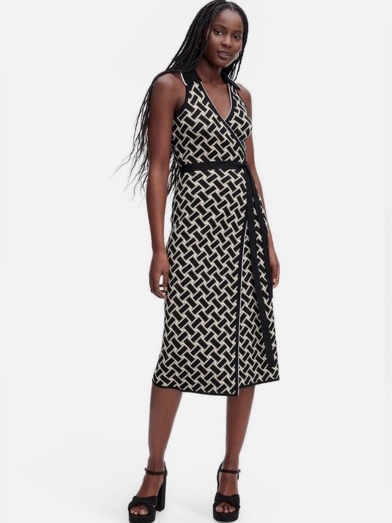 Diane Von Furstenberg Dresses & Skirts - NWT Diane Von Furstenburg x Target Knit Wrap Dress, Size Small